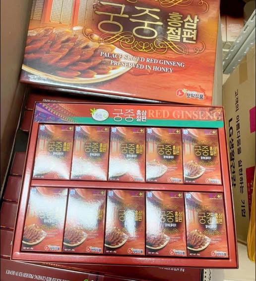 HỒNG SÂM , HẮC SÂM THÁI LÁT - BÍ QUYẾT DUY TRÌ SỨC KHOẺ HOÀNG CUNG